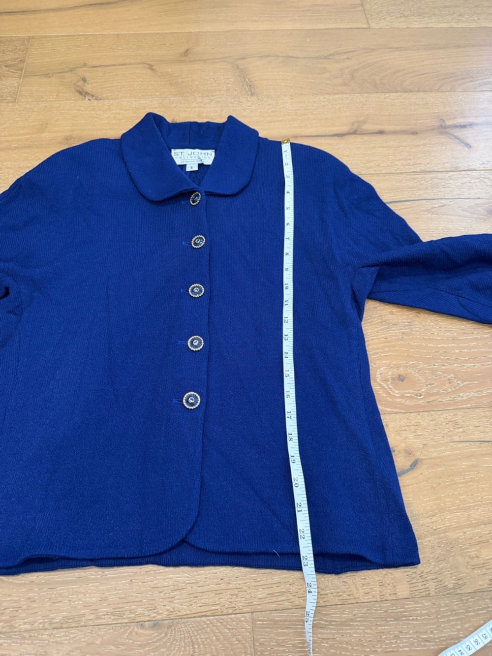 St. John Women's Blue Knit Jacket - size 6 - Picture 5 of 7